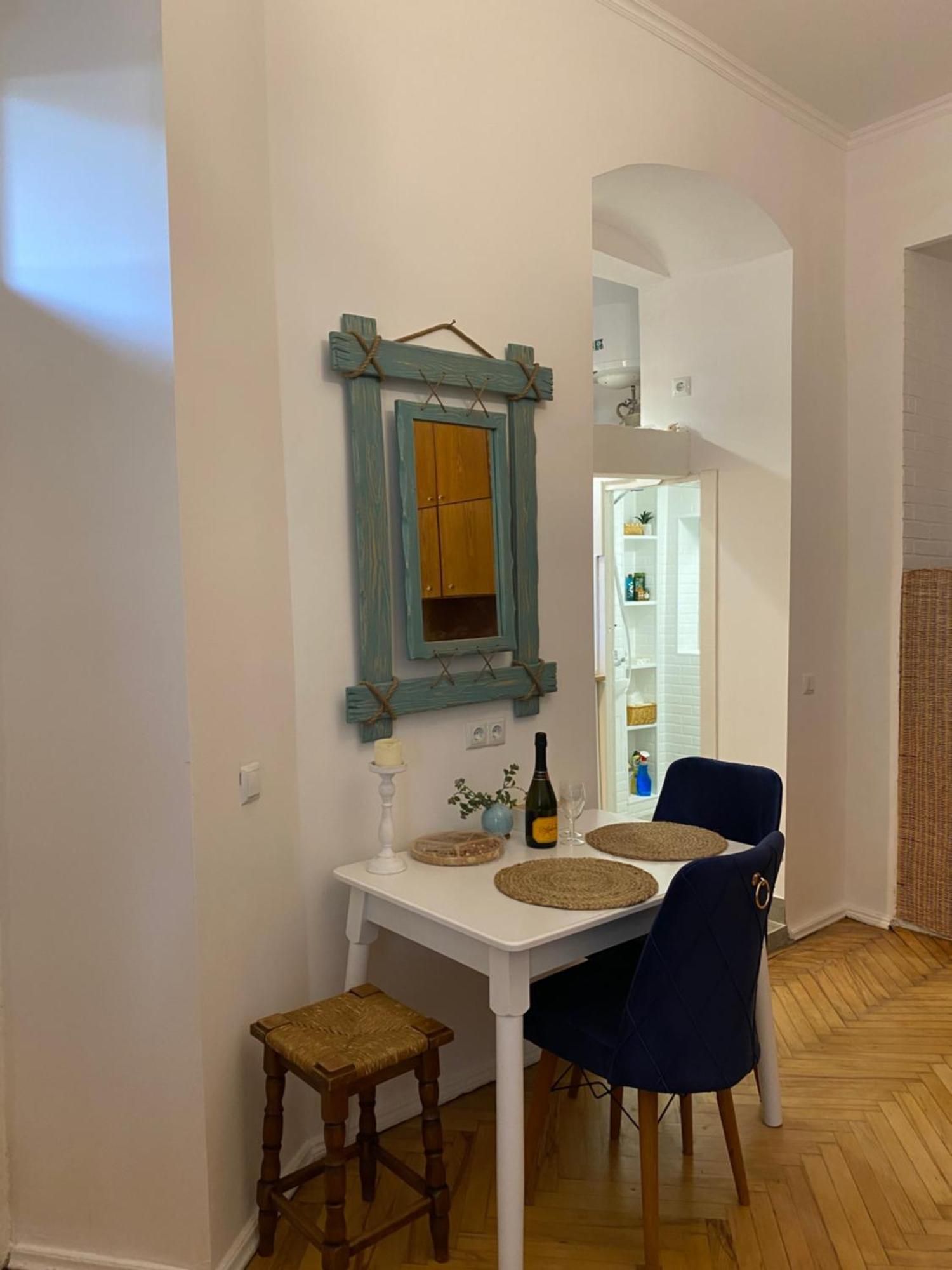 Old Tbilisi City Center, Two - Room Apartment Exteriör bild